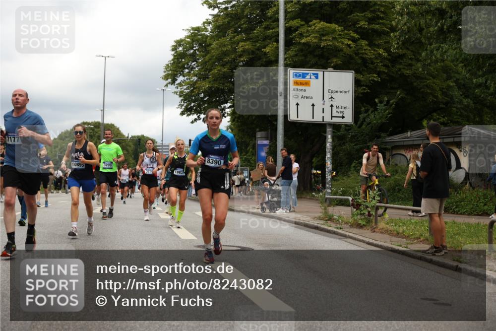 29.06.2025 - hella hamburg halbmarathon Yannick Fuchs http://msf.ph/oto/8243082 29.06.2025 10:47:30 20KM 1030, 1061, 1151, 1499, 1706, 1727, 1783, 2070, 2074, 2082, 2099, 2354, 3059, 3208, 3209, 4635, 4770, 5077, 5638, 5866, 6481, 6511, 6512, 6628, 6629, 6762, 6877, 6942, 7177, 7274, 7864, 7918, 8335, 8390, 8447, 9142, 9537, 10549, 10891, 10895, 11992, 12379, 12413, 12490, 12875, 12909, 13032, 13289, 13865, 13997, 14323, 15061, 15126, 15179, 15441, 15497, 15502, 15946, 16477, 16538, 16986, 17348, 18134, 18143, 18418, 18487, 18590, 18720 meine-sportfotos.de