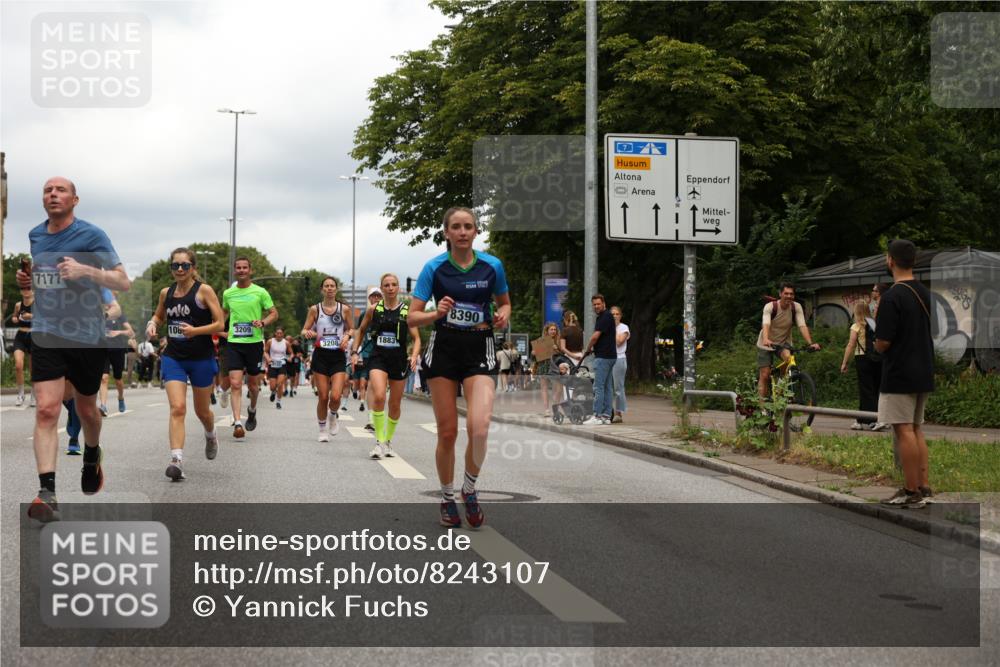 29.06.2025 - hella hamburg halbmarathon Yannick Fuchs http://msf.ph/oto/8243107 29.06.2025 10:47:30 20KM 1030, 1061, 1151, 1499, 1706, 1727, 1783, 2070, 2074, 2082, 2099, 2354, 3059, 3208, 3209, 4635, 4770, 5077, 5638, 5866, 6481, 6511, 6512, 6628, 6629, 6762, 6877, 6942, 7177, 7274, 7864, 7918, 8335, 8390, 8447, 9142, 9537, 10549, 10891, 10895, 11992, 12379, 12413, 12490, 12875, 12909, 13032, 13289, 13865, 13997, 14323, 15061, 15126, 15179, 15441, 15497, 15502, 15946, 16477, 16538, 16986, 17348, 18134, 18143, 18418, 18487, 18590, 18720 meine-sportfotos.de