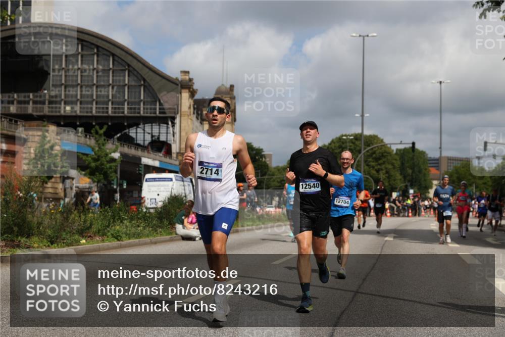 29.06.2025 - hella hamburg halbmarathon Yannick Fuchs http://msf.ph/oto/8243216 29.06.2025 10:35:00 20KM 1603, 1882, 1912, 2324, 2714, 2750, 2826, 4843, 5050, 5375, 5409, 5508, 5745, 5803, 5916, 6080, 6649, 7109, 8370, 8465, 8629, 9294, 10369, 10900, 10968, 11731, 11767, 12088, 12540, 12704, 12865, 13029, 13667, 14092, 14924, 15015, 15424, 15542, 16761, 17214, 17245, 17620, 18192, 18614, 18979 meine-sportfotos.de