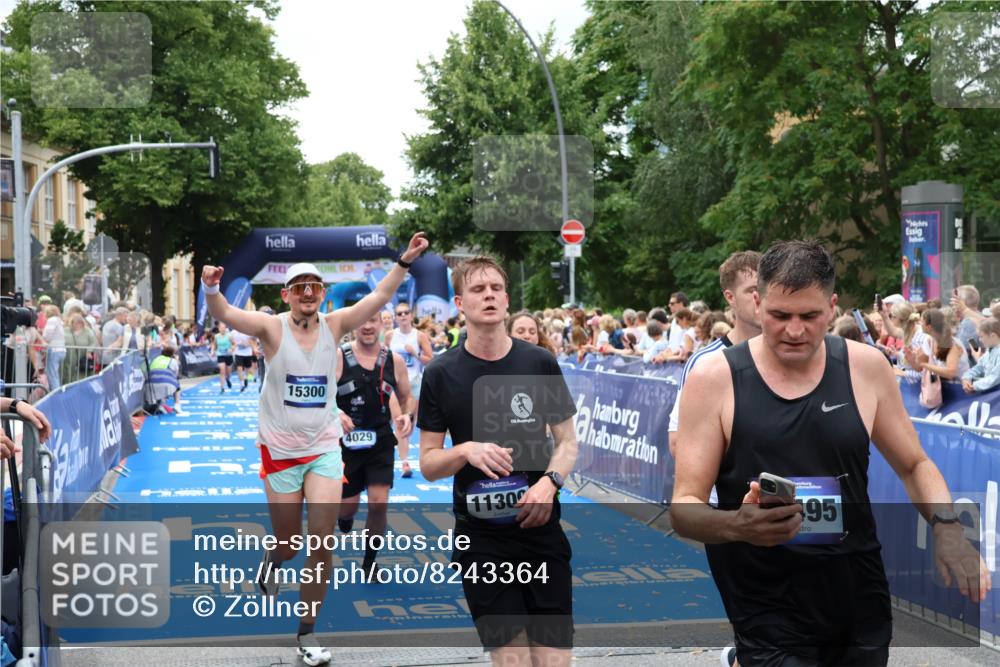 29.06.2025 - hella hamburg halbmarathon Zöllner http://msf.ph/oto/8243364 29.06.2025 10:56:29 Ziel 3048, 4029, 5672, 6399, 7742, 8863, 9622, 10665, 11231, 11309, 15300, 15407, 15818, 16257, 16261, 17268, 17734 meine-sportfotos.de