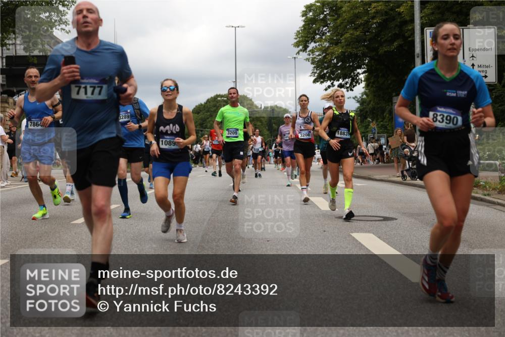29.06.2025 - hella hamburg halbmarathon Yannick Fuchs http://msf.ph/oto/8243392 29.06.2025 10:47:31 20KM 1030, 1061, 1151, 1499, 1706, 1727, 1783, 2070, 2074, 2082, 2099, 2354, 3059, 3208, 3209, 4635, 4770, 5638, 5866, 6481, 6511, 6512, 6628, 6629, 6762, 6877, 6942, 7177, 7274, 7864, 7918, 8335, 8390, 8447, 9142, 9537, 10549, 10891, 10895, 11992, 12379, 12413, 12490, 12875, 12909, 13032, 13289, 13865, 13997, 14323, 15061, 15126, 15179, 15441, 15497, 15502, 15838, 15946, 16477, 16538, 16986, 17348, 18134, 18143, 18418, 18487, 18590 meine-sportfotos.de