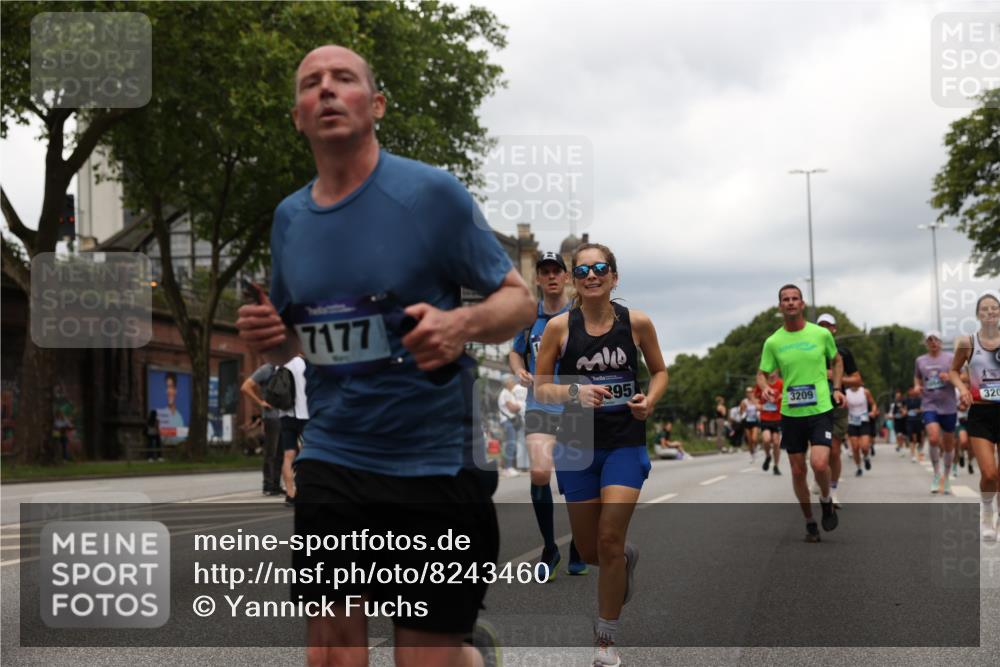 29.06.2025 - hella hamburg halbmarathon Yannick Fuchs http://msf.ph/oto/8243460 29.06.2025 10:47:32 20KM 1030, 1061, 1151, 1499, 1706, 1727, 1783, 2070, 2074, 2082, 2099, 2354, 3059, 3208, 3209, 3819, 4635, 4770, 5638, 5866, 6481, 6511, 6512, 6628, 6629, 6762, 6877, 6942, 7177, 7274, 7864, 7918, 8335, 8390, 8447, 9142, 9537, 10549, 10891, 10895, 11992, 12379, 12413, 12490, 12632, 12875, 12909, 13032, 13289, 13865, 13997, 14323, 15061, 15126, 15179, 15441, 15497, 15502, 15838, 15946, 16477, 16538, 16986, 17348, 18134, 18143, 18418, 18487, 18590 meine-sportfotos.de