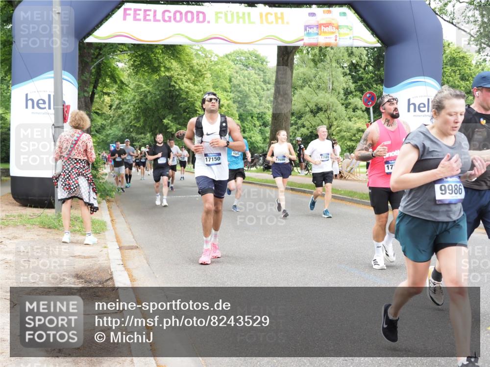 29.06.2025 - hella hamburg halbmarathon MichiJ http://msf.ph/oto/8243529 29.06.2025 10:50:44 Zwischen KM18-KM19 4389, 5511, 6966, 8423, 9986, 12286, 16995, 17140, 17142, 17150, 17533, 17685, 17686, 18382, 18530 meine-sportfotos.de