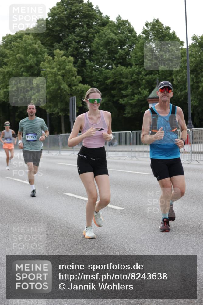 29.06.2025 - hella hamburg halbmarathon Jannik Wohlers http://msf.ph/oto/8243638 29.06.2025 10:30:07 Lombardsbrücke 1647, 2754, 2755, 2901, 4575, 4819, 6344, 7071, 10880, 11984, 12350, 12460, 12461, 12687, 12688, 14421, 15757, 15789, 15938, 16504, 16791, 16864, 18860 meine-sportfotos.de