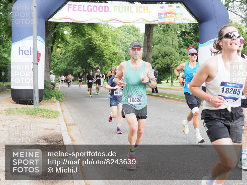 29.06.2025 - hella hamburg halbmarathon MichiJ http://msf.ph/oto/8243639 29.06.2025 10:27:58 Zwischen KM18-KM19 1343, 1803, 2563, 3547, 6686, 9265, 11619, 12091, 14311, 15013, 15094, 15744, 16820, 17215, 17360, 17792, 18285 meine-sportfotos.de