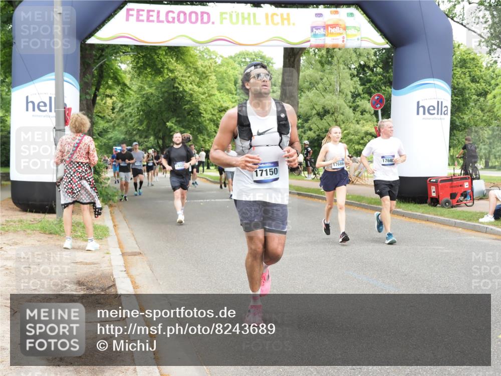 29.06.2025 - hella hamburg halbmarathon MichiJ http://msf.ph/oto/8243689 29.06.2025 10:50:45 Zwischen KM18-KM19 4389, 5511, 6966, 9986, 12286, 17140, 17142, 17150, 17533, 17685, 17686, 18382, 18530 meine-sportfotos.de