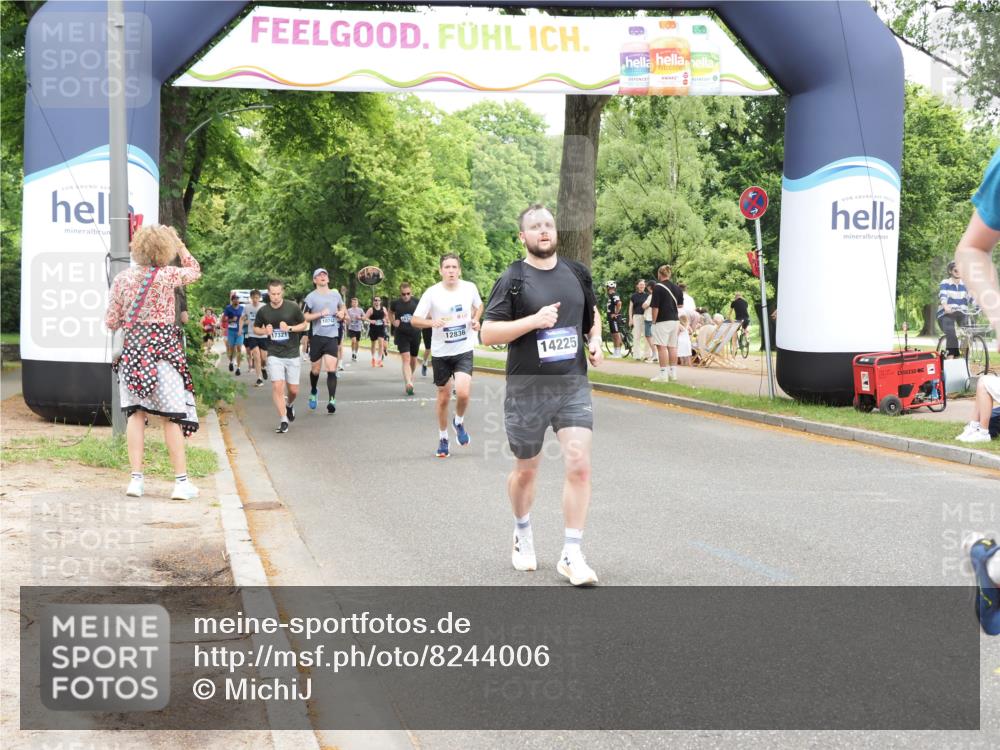 29.06.2025 - hella hamburg halbmarathon MichiJ http://msf.ph/oto/8244006 29.06.2025 10:50:48 Zwischen KM18-KM19 4945, 6966, 9986, 14225, 17140, 17150, 17321, 17533, 17685, 17686 meine-sportfotos.de