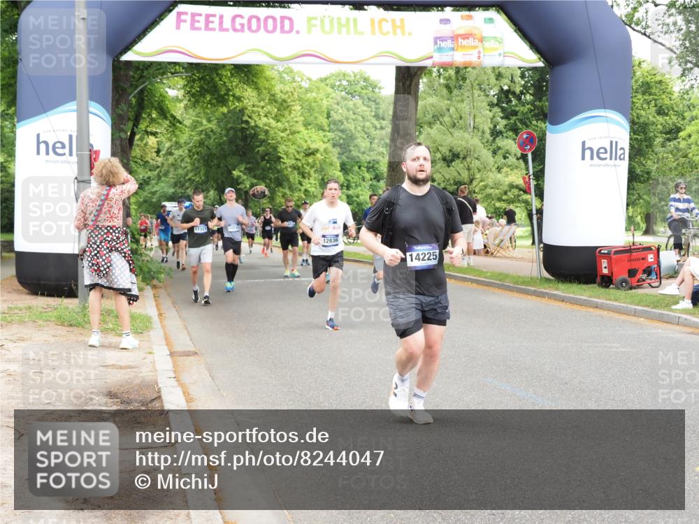 29.06.2025 - hella hamburg halbmarathon MichiJ http://msf.ph/oto/8244047 29.06.2025 10:50:48 Zwischen KM18-KM19 4945, 6966, 9986, 14225, 17140, 17150, 17321, 17533, 17685, 17686 meine-sportfotos.de