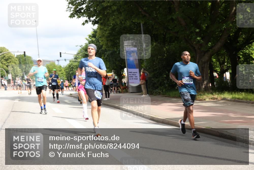 29.06.2025 - hella hamburg halbmarathon Yannick Fuchs http://msf.ph/oto/8244094 29.06.2025 10:35:04 20KM 1882, 1912, 2324, 2714, 2750, 2949, 3332, 4843, 5050, 5409, 5508, 5745, 5803, 5916, 6080, 8370, 8465, 8629, 9294, 10369, 10900, 10968, 11731, 11767, 12088, 12365, 12540, 12704, 12865, 13029, 13158, 13667, 14092, 14924, 15015, 15424, 15493, 15542, 15689, 16761, 17214, 17245, 17620, 17724, 18173, 18192, 18614 meine-sportfotos.de