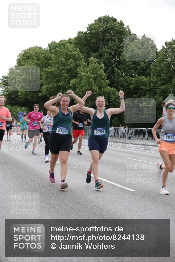 29.06.2025 - hella hamburg halbmarathon Jannik Wohlers http://msf.ph/oto/8244138 29.06.2025 10:30:12 Lombardsbrücke 1059, 1647, 2569, 2754, 2755, 3281, 4198, 4575, 4819, 6344, 7071, 7120, 9830, 11984, 12460, 12461, 12687, 12688, 14216, 14421, 15299, 15757, 15789, 15938, 16504, 16791, 16864, 18362, 18795, 18860 meine-sportfotos.de