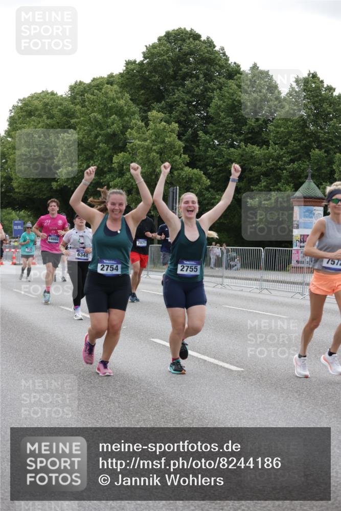 29.06.2025 - hella hamburg halbmarathon Jannik Wohlers http://msf.ph/oto/8244186 29.06.2025 10:30:12 Lombardsbrücke 1059, 1647, 2569, 2754, 2755, 3281, 4198, 4575, 4819, 6344, 7071, 7120, 9830, 11984, 12460, 12461, 12687, 12688, 14216, 14421, 15299, 15757, 15789, 15938, 16504, 16791, 16864, 18362, 18795, 18860 meine-sportfotos.de