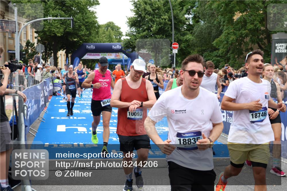 29.06.2025 - hella hamburg halbmarathon Zöllner http://msf.ph/oto/8244206 29.06.2025 10:56:40 Ziel 2083, 3413, 4152, 5721, 5744, 6416, 6759, 7037, 7646, 8311, 8542, 8652, 8744, 9488, 9562, 10093, 11083, 11870, 12509, 13863, 15145, 17259, 18340, 18899, 19120 meine-sportfotos.de