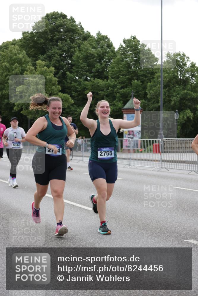 29.06.2025 - hella hamburg halbmarathon Jannik Wohlers http://msf.ph/oto/8244456 29.06.2025 10:30:12 Lombardsbrücke 1059, 1647, 2569, 2754, 2755, 3281, 4198, 4575, 4819, 6344, 7071, 7120, 9830, 11984, 12460, 12461, 12687, 12688, 14216, 14421, 15299, 15757, 15789, 15938, 16504, 16791, 16864, 18362, 18795, 18860 meine-sportfotos.de