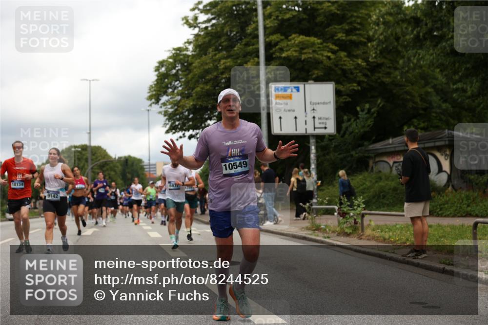 29.06.2025 - hella hamburg halbmarathon Yannick Fuchs http://msf.ph/oto/8244525 29.06.2025 10:47:35 20KM 1030, 1061, 1151, 1502, 1706, 1727, 1783, 2058, 2070, 2082, 2354, 2518, 3208, 3209, 3819, 4635, 4770, 5020, 5638, 5866, 6481, 6511, 6512, 6629, 6762, 6877, 6942, 7177, 7274, 7864, 7918, 8335, 8390, 8447, 9142, 10549, 10891, 10895, 11068, 11844, 12379, 12413, 12490, 12632, 12909, 13032, 13033, 13289, 13397, 13865, 13912, 13997, 15061, 15126, 15179, 15441, 15497, 15502, 15838, 15856, 15946, 16477, 16538, 17348, 18134, 18143, 18418, 18487, 18590 meine-sportfotos.de