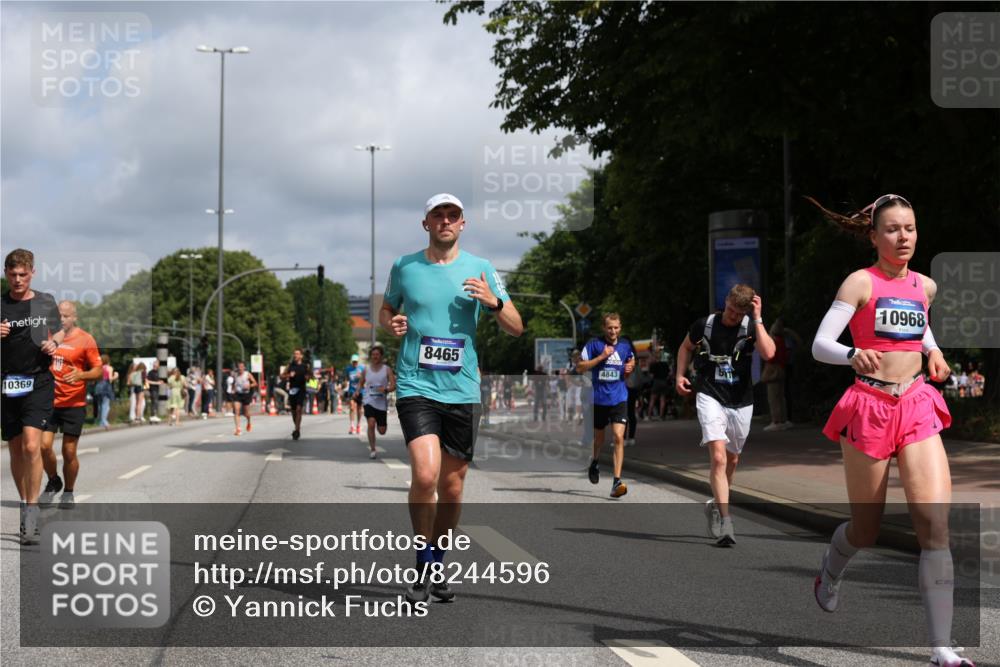 29.06.2025 - hella hamburg halbmarathon Yannick Fuchs http://msf.ph/oto/8244596 29.06.2025 10:35:06 20KM 1882, 1912, 2324, 2714, 2750, 2949, 3332, 4843, 5050, 5508, 5745, 5803, 5916, 6080, 7080, 7284, 8370, 8465, 8629, 10369, 10900, 10934, 10968, 11731, 11767, 12088, 12365, 12540, 12704, 12865, 13029, 13158, 13667, 14092, 14924, 15015, 15424, 15493, 15542, 15689, 17214, 17620, 17724, 18173, 18192, 18614 meine-sportfotos.de