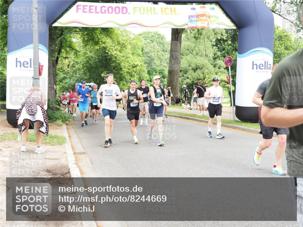 29.06.2025 - hella hamburg halbmarathon MichiJ http://msf.ph/oto/8244669 29.06.2025 10:50:54 Zwischen KM18-KM19 1212, 1531, 4945, 10742, 11556, 12836, 14225, 16770, 17321, 17818 meine-sportfotos.de