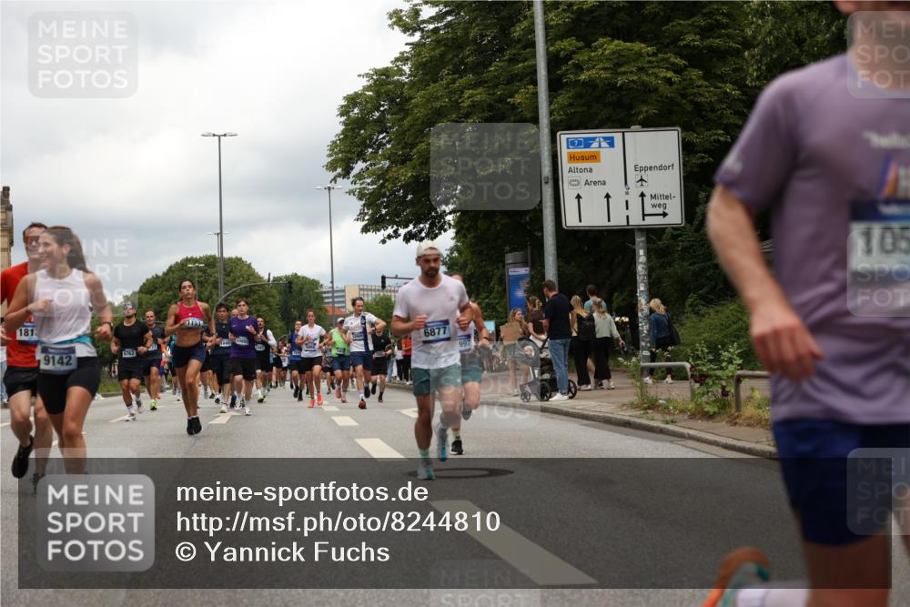 29.06.2025 - hella hamburg halbmarathon Yannick Fuchs http://msf.ph/oto/8244810 29.06.2025 10:47:36 20KM 1030, 1061, 1151, 1502, 1706, 1727, 2058, 2070, 2082, 2354, 2518, 2630, 3096, 3208, 3209, 3819, 4770, 5020, 5638, 5866, 6481, 6511, 6512, 6629, 6762, 6877, 6942, 7177, 7274, 7864, 7918, 8335, 8390, 8447, 9142, 10549, 10891, 10895, 11068, 11844, 12379, 12413, 12490, 12632, 12909, 13032, 13033, 13289, 13397, 13865, 13912, 13997, 15061, 15126, 15441, 15497, 15502, 15838, 15856, 15946, 16477, 16538, 17348, 18134, 18143, 18418, 18487, 18590 meine-sportfotos.de