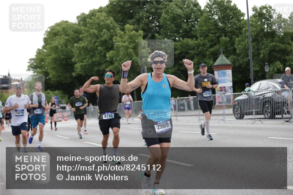 29.06.2025 - hella hamburg halbmarathon Jannik Wohlers http://msf.ph/oto/8245112 29.06.2025 10:30:18 Lombardsbrücke 1059, 1472, 1647, 2505, 2569, 2754, 2755, 3281, 4198, 4575, 4819, 6344, 6556, 7071, 7120, 9830, 11984, 12460, 12461, 14216, 15299, 15757, 16791, 18362, 18795, 18860 meine-sportfotos.de