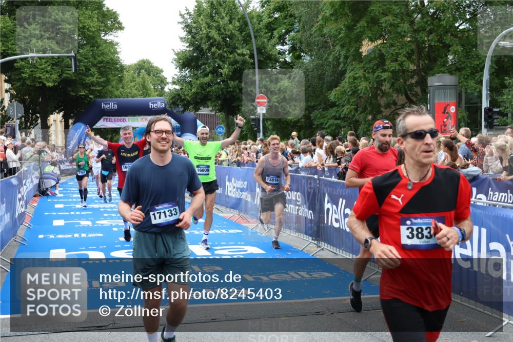 29.06.2025 - hella hamburg halbmarathon Zöllner http://msf.ph/oto/8245403 29.06.2025 10:56:55 Ziel 1955, 2282, 2378, 2741, 2759, 3836, 5418, 6835, 7716, 13816, 15097, 16008, 16009, 16620, 16679, 17133 meine-sportfotos.de
