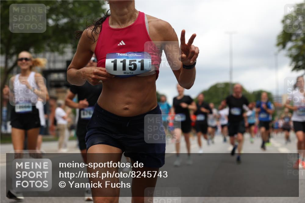 29.06.2025 - hella hamburg halbmarathon Yannick Fuchs http://msf.ph/oto/8245743 29.06.2025 10:47:41 20KM 1030, 1151, 1267, 1502, 1727, 1870, 2058, 2070, 2082, 2354, 2518, 2630, 3096, 3208, 3209, 3819, 4770, 5020, 5638, 5866, 6294, 6481, 6511, 6512, 6629, 6762, 6877, 6942, 7274, 7918, 8335, 8447, 9142, 9791, 9922, 10549, 10891, 11068, 11844, 12321, 12379, 12632, 12909, 13032, 13033, 13289, 13397, 13865, 13912, 13997, 14702, 15061, 15146, 15441, 15497, 15502, 15838, 15856, 15946, 16477, 17348, 17482, 18134, 18143, 18418, 18487, 18612 meine-sportfotos.de