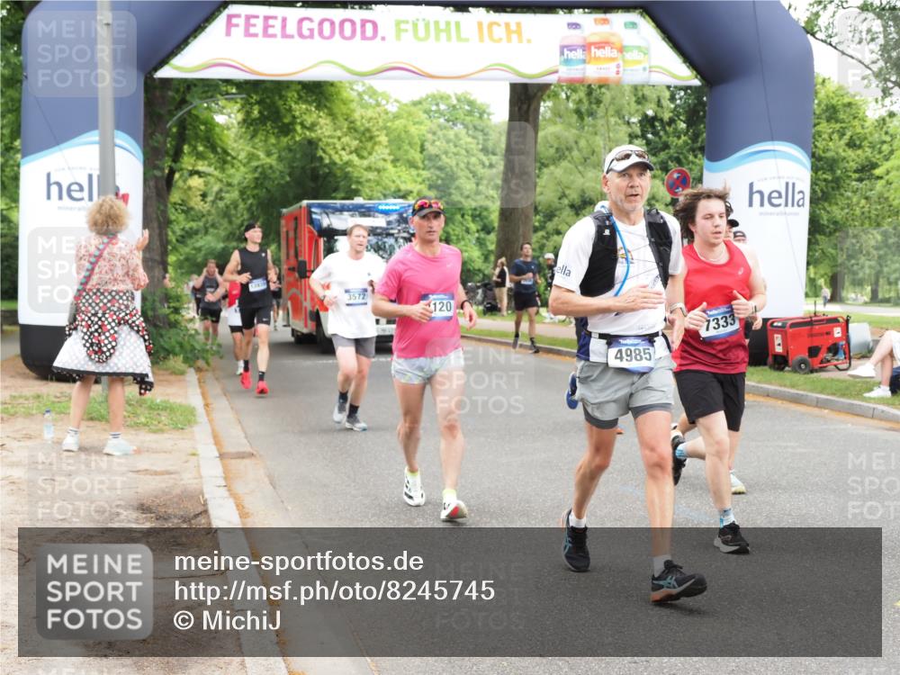 29.06.2025 - hella hamburg halbmarathon MichiJ http://msf.ph/oto/8245745 29.06.2025 10:51:01 Zwischen KM18-KM19 1212, 1733, 1851, 2463, 4120, 4985, 5653, 7333, 9681, 10824, 11556, 11657, 12781, 12843, 13932, 16395, 16753, 17112, 17730, 19241 meine-sportfotos.de
