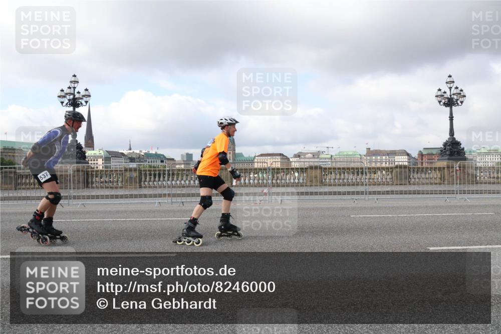 29.06.2025 - hella hamburg halbmarathon Lena Gebhardt http://msf.ph/oto/8246000 29.06.2025 09:02:38 Lombardsbrücke  meine-sportfotos.de