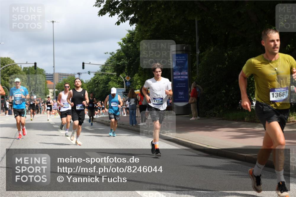 29.06.2025 - hella hamburg halbmarathon Yannick Fuchs http://msf.ph/oto/8246044 29.06.2025 10:35:12 20KM 1677, 1882, 1912, 2324, 2568, 2714, 2949, 3332, 4843, 4889, 5007, 5014, 5026, 5050, 5410, 5745, 5916, 6080, 6429, 7080, 7284, 8074, 8370, 8465, 8629, 8966, 9979, 10369, 10934, 10968, 10978, 11767, 11959, 12365, 12540, 12704, 13029, 13158, 13667, 14092, 14820, 15164, 15493, 15542, 15689, 16201, 16249, 16347, 16599, 17214, 17620, 17724, 17971, 18173, 18192, 18399, 18614 meine-sportfotos.de