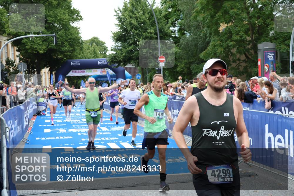 29.06.2025 - hella hamburg halbmarathon Zöllner http://msf.ph/oto/8246333 29.06.2025 10:57:10 Ziel 1485, 4261, 11143, 13691, 14139, 14408, 14588, 15726, 16909, 17617, 18208, 18719 meine-sportfotos.de