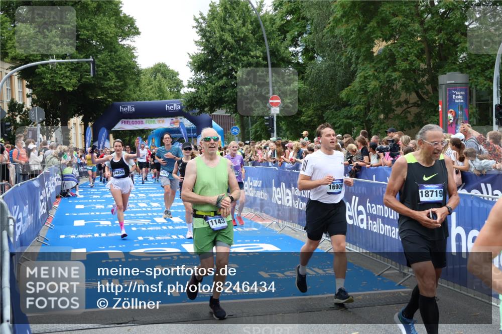 29.06.2025 - hella hamburg halbmarathon Zöllner http://msf.ph/oto/8246434 29.06.2025 10:57:11 Ziel 1387, 4167, 4261, 9884, 11143, 11612, 13691, 14139, 14408, 14588, 15726, 16909, 17617, 18208 meine-sportfotos.de