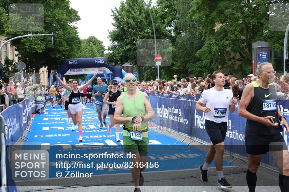 29.06.2025 - hella hamburg halbmarathon Zöllner http://msf.ph/oto/8246456 29.06.2025 10:57:11 Ziel 1387, 4167, 4261, 9884, 11143, 11612, 13691, 14139, 14408, 14588, 15726, 16909, 17617, 18208 meine-sportfotos.de