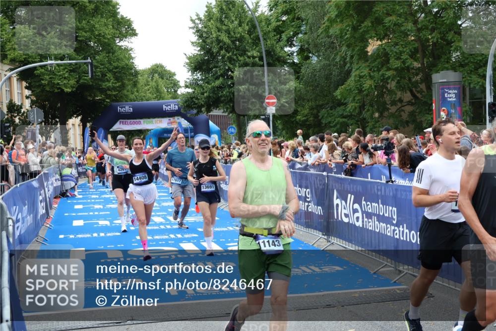 29.06.2025 - hella hamburg halbmarathon Zöllner http://msf.ph/oto/8246467 29.06.2025 10:57:12 Ziel 1387, 1877, 4167, 4261, 9884, 11612, 13691, 13750, 14139, 14408, 14588, 15110, 15726, 16909, 17617, 18208, 19184 meine-sportfotos.de