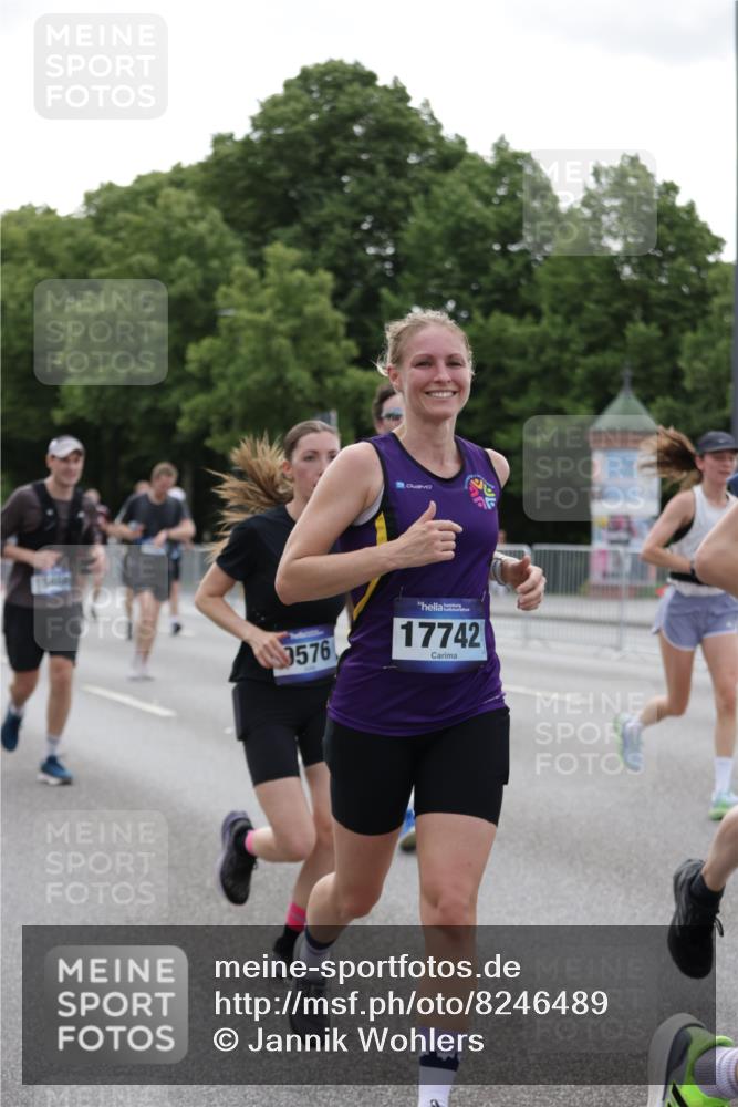 29.06.2025 - hella hamburg halbmarathon Jannik Wohlers http://msf.ph/oto/8246489 29.06.2025 10:30:36 Lombardsbrücke 1472, 1773, 2097, 2268, 2505, 3131, 6195, 6620, 6787, 7351, 8757, 9576, 10989, 11981, 11988, 12384, 12627, 14095, 14803, 15466, 15589, 17224, 17463, 17742, 17966, 19052, 19226 meine-sportfotos.de