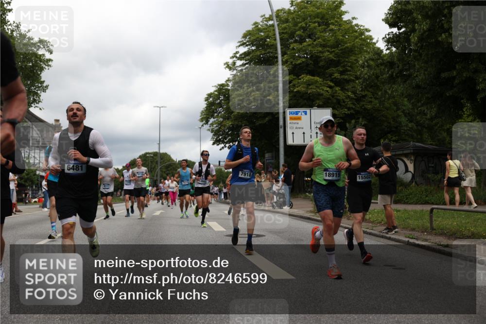 29.06.2025 - hella hamburg halbmarathon Yannick Fuchs http://msf.ph/oto/8246599 29.06.2025 10:47:44 20KM 1030, 1151, 1267, 1502, 1727, 1870, 2058, 2070, 2354, 2518, 2630, 3096, 3819, 5020, 5259, 5638, 5866, 6294, 6481, 6511, 6512, 6629, 6762, 6877, 6942, 7274, 7395, 7918, 8285, 8335, 8447, 9142, 9791, 9922, 10891, 11068, 11844, 12321, 12379, 12607, 12632, 12909, 13032, 13033, 13397, 13794, 13865, 13912, 13997, 14702, 15146, 15441, 15502, 15838, 15856, 15946, 16477, 16780, 17348, 17482, 18134, 18143, 18418, 18487, 18514, 18612 meine-sportfotos.de