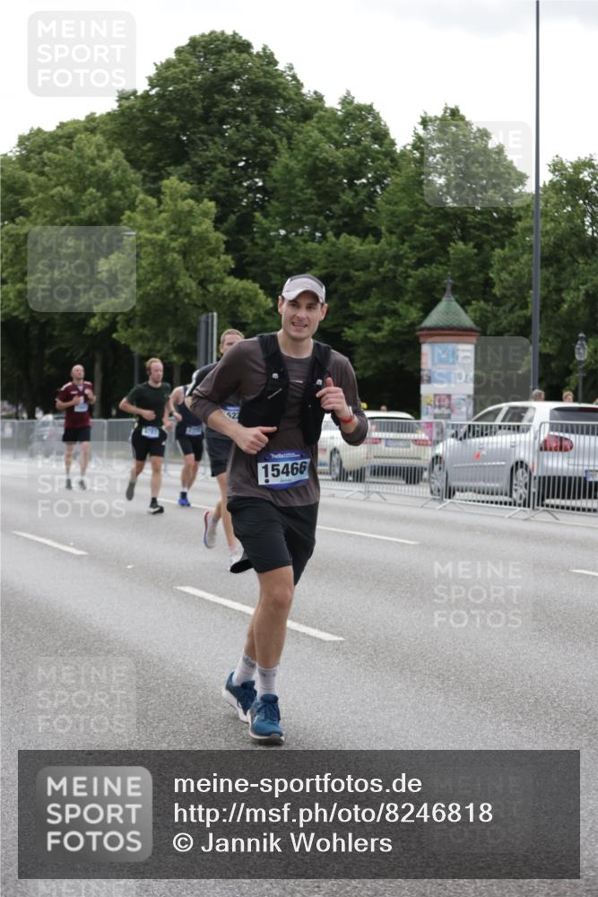 29.06.2025 - hella hamburg halbmarathon Jannik Wohlers http://msf.ph/oto/8246818 29.06.2025 10:30:37 Lombardsbrücke 1472, 1773, 2097, 2268, 2505, 3131, 4561, 6195, 6620, 6787, 7351, 8757, 9576, 10989, 11981, 11988, 12384, 12627, 14095, 14803, 15466, 15589, 17224, 17463, 17509, 17742, 17966, 19052, 19226 meine-sportfotos.de