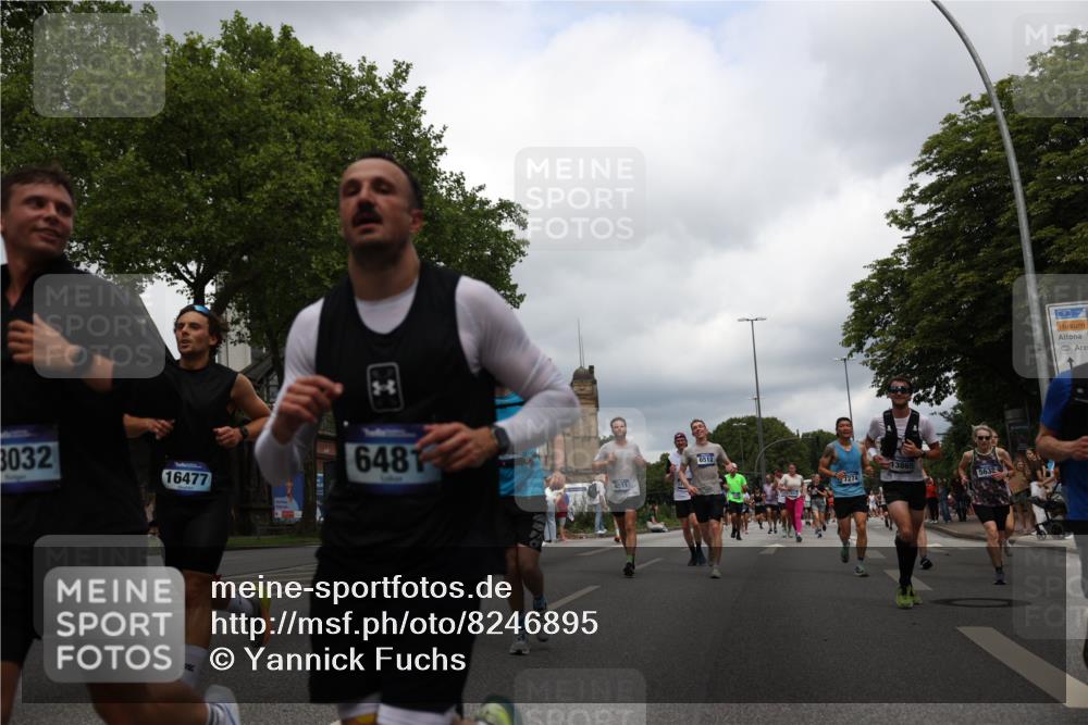29.06.2025 - hella hamburg halbmarathon Yannick Fuchs http://msf.ph/oto/8246895 29.06.2025 10:47:45 20KM 1030, 1151, 1267, 1422, 1502, 1727, 1870, 2058, 2070, 2354, 2518, 2630, 3096, 3819, 5020, 5259, 5638, 5866, 6294, 6481, 6511, 6512, 6629, 6762, 6877, 6942, 7274, 7395, 7918, 8285, 8335, 8447, 9380, 9791, 9922, 10891, 11068, 11844, 12321, 12379, 12607, 12632, 12909, 13032, 13033, 13397, 13794, 13865, 13912, 13997, 14702, 15146, 15441, 15502, 15838, 15856, 15946, 16477, 16780, 17348, 17482, 18134, 18143, 18418, 18487, 18514, 18612 meine-sportfotos.de