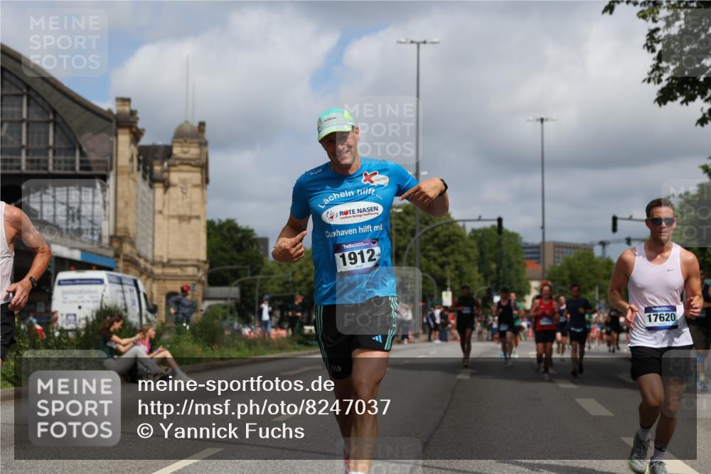 29.06.2025 - hella hamburg halbmarathon Yannick Fuchs http://msf.ph/oto/8247037 29.06.2025 10:35:15 20KM 1677, 1882, 1912, 2324, 2568, 2949, 3332, 4843, 4889, 5007, 5014, 5026, 5050, 5410, 5745, 5916, 6080, 6429, 7080, 7284, 8074, 8370, 8465, 8629, 8966, 9979, 10369, 10934, 10968, 10978, 11767, 11959, 12365, 13029, 13158, 13667, 14092, 14820, 15164, 15493, 15542, 15689, 16201, 16249, 16347, 16599, 17214, 17620, 17724, 17971, 18173, 18192, 18399 meine-sportfotos.de