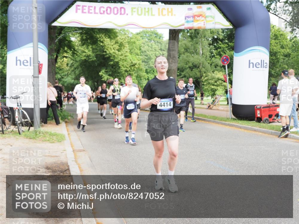 29.06.2025 - hella hamburg halbmarathon MichiJ http://msf.ph/oto/8247052 29.06.2025 11:24:48 Zwischen KM18-KM19 1183, 3636, 3829, 4414, 4603, 6930, 7341, 8696, 9143, 9229, 10007, 13471, 13860, 14189, 15370, 17091, 18375 meine-sportfotos.de