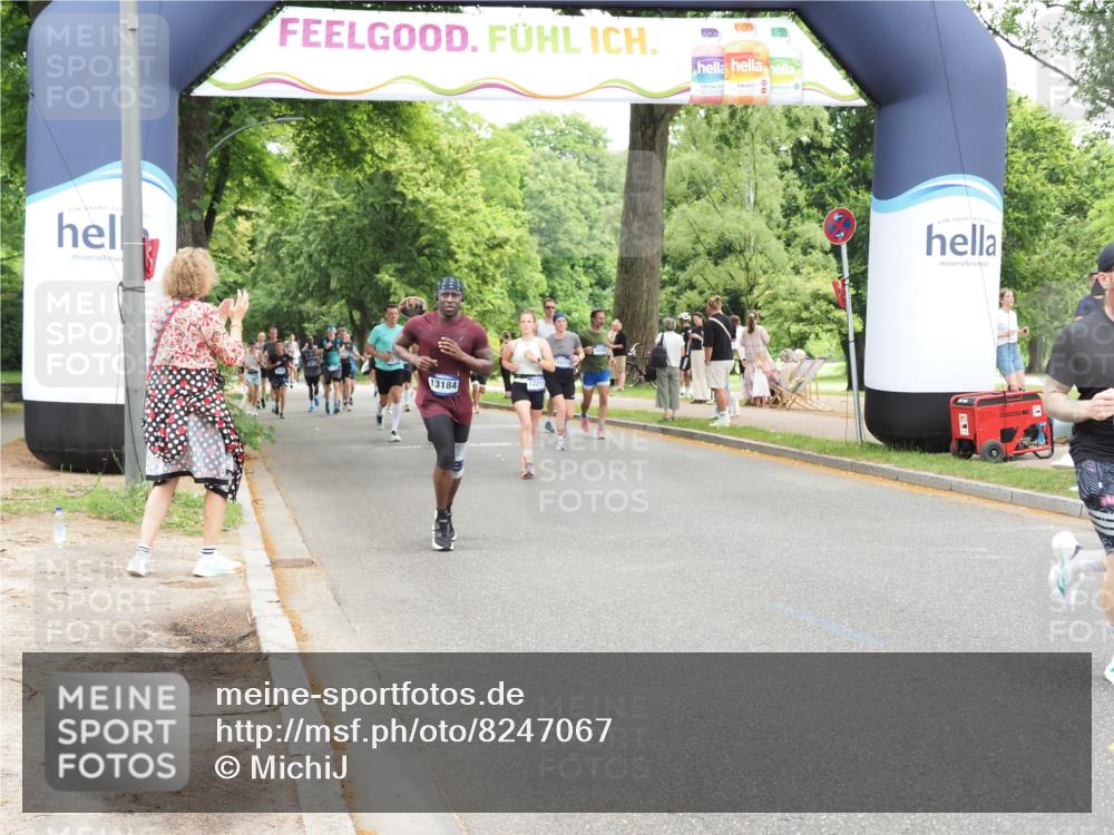 29.06.2025 - hella hamburg halbmarathon MichiJ http://msf.ph/oto/8247067 29.06.2025 10:51:15 Zwischen KM18-KM19 5354, 5365, 8578, 9680, 10694, 12211, 12212, 13184, 14313, 16639, 16872, 18520 meine-sportfotos.de