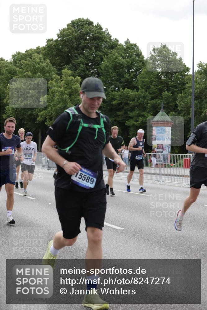 29.06.2025 - hella hamburg halbmarathon Jannik Wohlers http://msf.ph/oto/8247274 29.06.2025 10:30:39 Lombardsbrücke 1773, 2097, 2268, 3131, 4561, 6195, 6620, 6787, 7351, 8757, 9576, 10989, 11981, 11988, 12384, 12627, 14095, 14803, 15466, 15589, 17224, 17463, 17509, 17742, 17966, 19052, 19226 meine-sportfotos.de