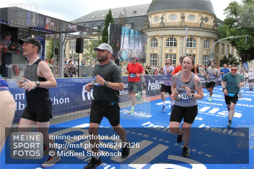 29.06.2025 - hella hamburg halbmarathon Michael Strokosch http://msf.ph/oto/8247326 29.06.2025 10:49:33 Ziel 1342, 1476, 2516, 2592, 2596, 2878, 2889, 5705, 8437, 8689, 8813, 11339, 11340, 11779, 12094, 12670, 13233, 13269, 14562, 14838, 15784, 15857, 15894, 15966, 16114, 16592, 16738, 16891, 18476, 18887, 18960 meine-sportfotos.de