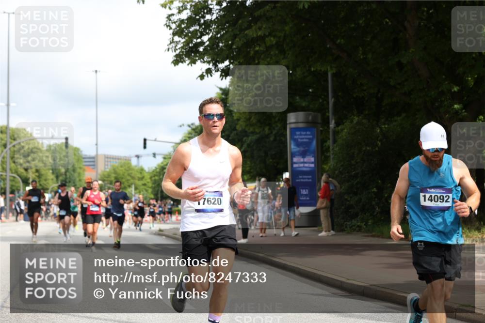 29.06.2025 - hella hamburg halbmarathon Yannick Fuchs http://msf.ph/oto/8247333 29.06.2025 10:35:16 20KM 1677, 1882, 1912, 2324, 2568, 2949, 3332, 4634, 4843, 4889, 5007, 5014, 5026, 5050, 5410, 5745, 5916, 6429, 6683, 7080, 7284, 8074, 8370, 8465, 8629, 8966, 9979, 10369, 10934, 10968, 10978, 11767, 11959, 12365, 13029, 13158, 13667, 14092, 14820, 15164, 15493, 15542, 15689, 16201, 16249, 16347, 16599, 17214, 17620, 17724, 17971, 18173, 18192, 18399 meine-sportfotos.de