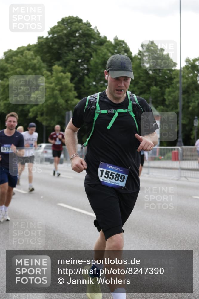 29.06.2025 - hella hamburg halbmarathon Jannik Wohlers http://msf.ph/oto/8247390 29.06.2025 10:30:39 Lombardsbrücke 1773, 2097, 2268, 3131, 4561, 6195, 6620, 6787, 7351, 8757, 9576, 10989, 11981, 11988, 12384, 12627, 14095, 14803, 15466, 15589, 17224, 17463, 17509, 17742, 17966, 19052, 19226 meine-sportfotos.de