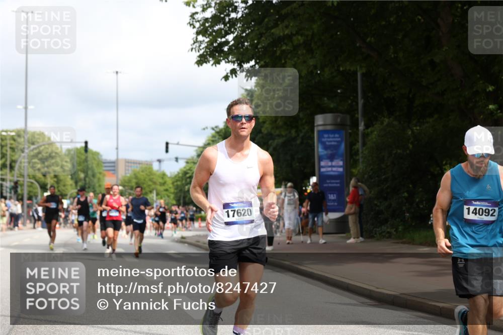 29.06.2025 - hella hamburg halbmarathon Yannick Fuchs http://msf.ph/oto/8247427 29.06.2025 10:35:16 20KM 1677, 1882, 1912, 2324, 2568, 2949, 3332, 4634, 4843, 4889, 5007, 5014, 5026, 5050, 5410, 5745, 5916, 6429, 6683, 7080, 7284, 8074, 8370, 8465, 8629, 8966, 9979, 10369, 10934, 10968, 10978, 11767, 11959, 12365, 13029, 13158, 13667, 14092, 14820, 15164, 15493, 15542, 15689, 16201, 16249, 16347, 16599, 17214, 17620, 17724, 17971, 18173, 18192, 18399 meine-sportfotos.de