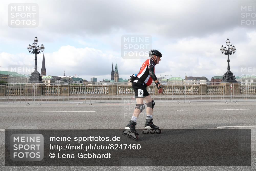 29.06.2025 - hella hamburg halbmarathon Lena Gebhardt http://msf.ph/oto/8247460 29.06.2025 09:02:41 Lombardsbrücke  meine-sportfotos.de