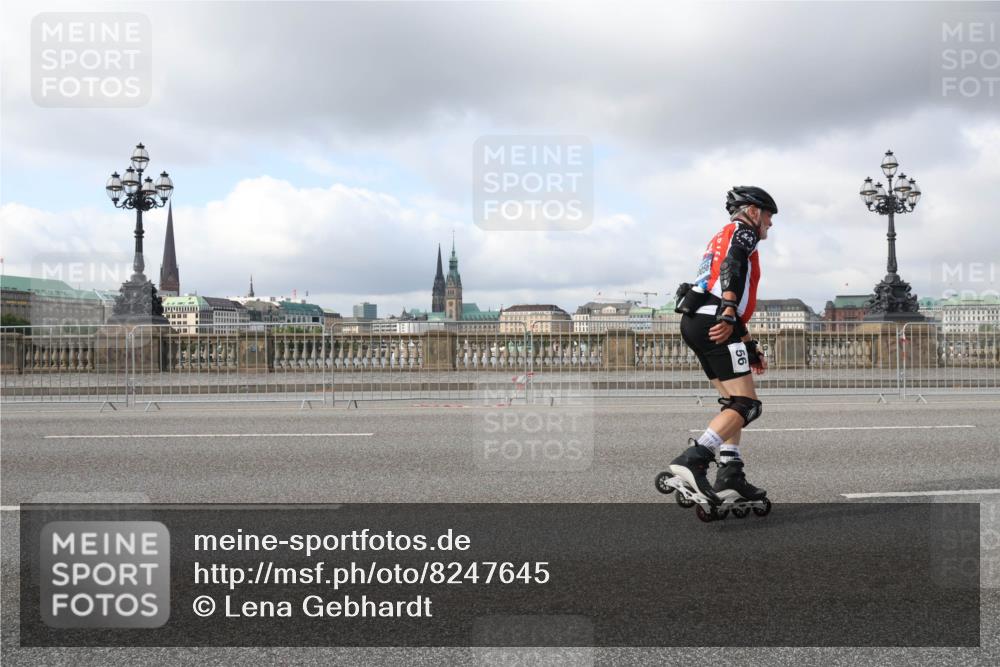 29.06.2025 - hella hamburg halbmarathon Lena Gebhardt http://msf.ph/oto/8247645 29.06.2025 09:02:41 Lombardsbrücke  meine-sportfotos.de