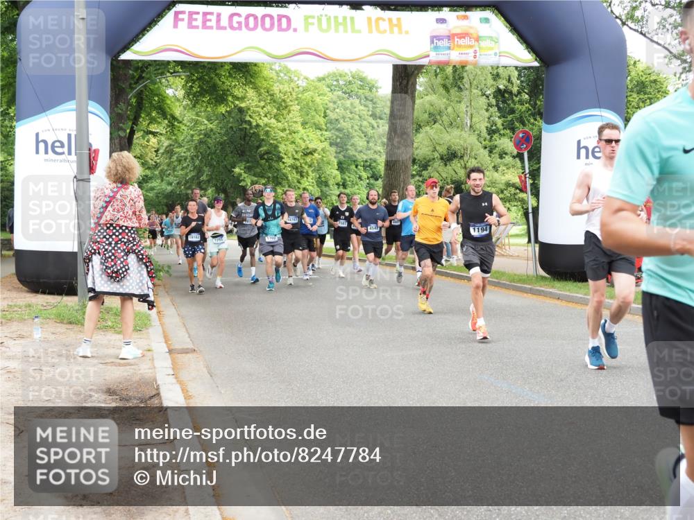 29.06.2025 - hella hamburg halbmarathon MichiJ http://msf.ph/oto/8247784 29.06.2025 10:51:21 Zwischen KM18-KM19 1194, 8561, 10962, 12211, 12212, 12837, 13171, 13184, 13793, 14313, 16095, 16872 meine-sportfotos.de