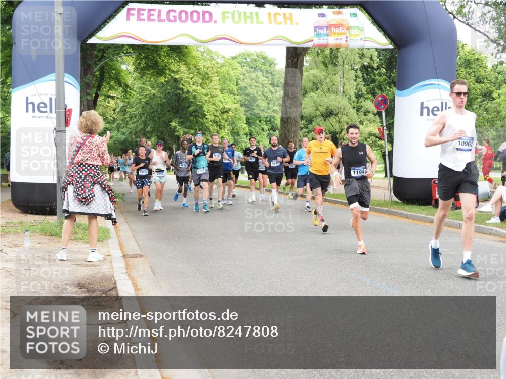 29.06.2025 - hella hamburg halbmarathon MichiJ http://msf.ph/oto/8247808 29.06.2025 10:51:21 Zwischen KM18-KM19 1194, 8561, 10962, 12211, 12212, 12837, 13171, 13184, 13793, 14313, 16095, 16872 meine-sportfotos.de