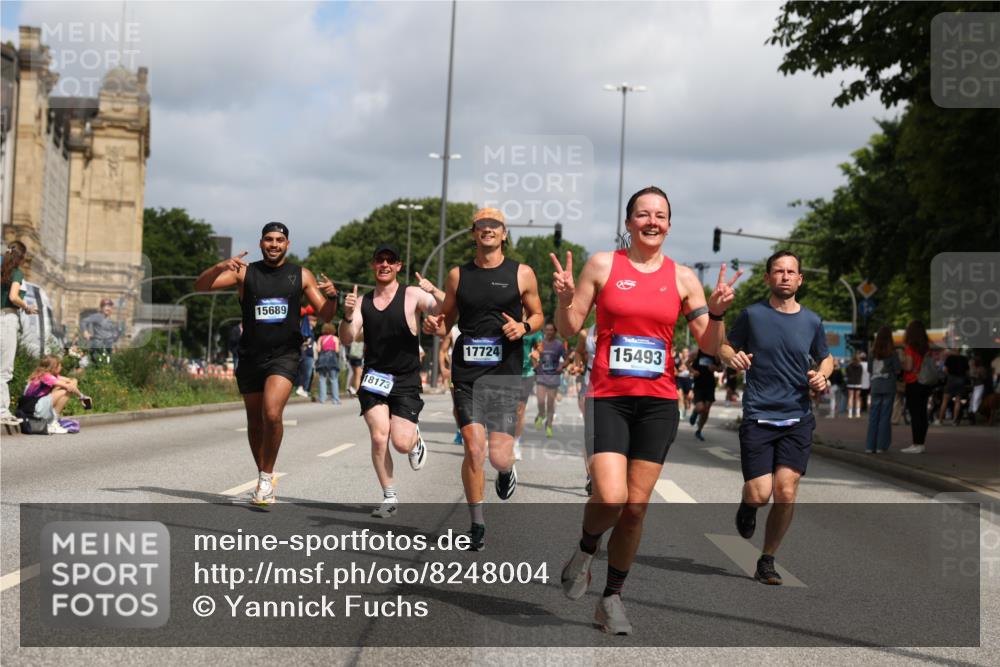 29.06.2025 - hella hamburg halbmarathon Yannick Fuchs http://msf.ph/oto/8248004 29.06.2025 10:35:19 20KM 1677, 1882, 1912, 2568, 2949, 3332, 4634, 4843, 4889, 5007, 5014, 5026, 5410, 5745, 6429, 6683, 7080, 7284, 7378, 8074, 8122, 8629, 8966, 9979, 10369, 10934, 10978, 11767, 11959, 12365, 13158, 13268, 13667, 14092, 14820, 15164, 15493, 15542, 15689, 16201, 16249, 16347, 16599, 17214, 17620, 17724, 17971, 18173, 18192, 18399 meine-sportfotos.de