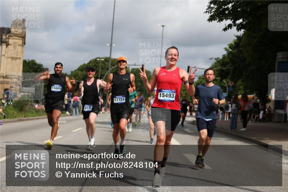 29.06.2025 - hella hamburg halbmarathon Yannick Fuchs http://msf.ph/oto/8248104 29.06.2025 10:35:20 20KM 1677, 1882, 1912, 2568, 2949, 3332, 4634, 4843, 4889, 5007, 5014, 5026, 5410, 5745, 6429, 6683, 7080, 7284, 7378, 8074, 8122, 8629, 8966, 9979, 10369, 10934, 10978, 11767, 11959, 12365, 13158, 13268, 13667, 14092, 14820, 15164, 15247, 15493, 15542, 15689, 16201, 16249, 16347, 16599, 17214, 17620, 17724, 17971, 18173, 18192, 18399 meine-sportfotos.de