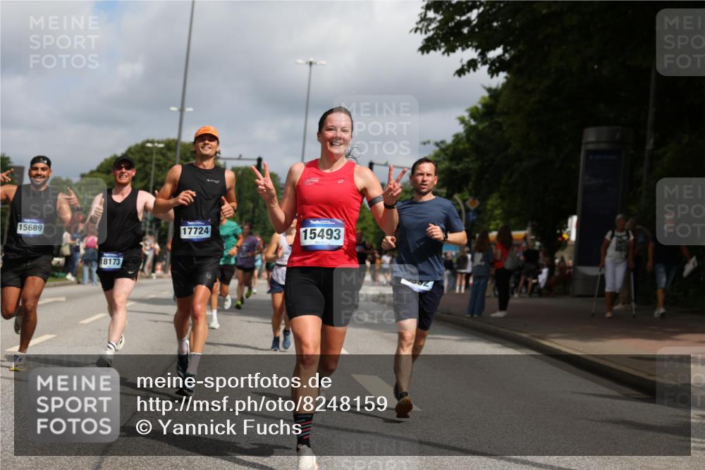 29.06.2025 - hella hamburg halbmarathon Yannick Fuchs http://msf.ph/oto/8248159 29.06.2025 10:35:20 20KM 1677, 1882, 1912, 2568, 2949, 3332, 4634, 4843, 4889, 5007, 5014, 5026, 5410, 5745, 6429, 6683, 7080, 7284, 7378, 8074, 8122, 8629, 8966, 9979, 10369, 10934, 10978, 11767, 11959, 12365, 13158, 13268, 13667, 14092, 14820, 15164, 15247, 15493, 15542, 15689, 16201, 16249, 16347, 16599, 17214, 17620, 17724, 17971, 18173, 18192, 18399 meine-sportfotos.de